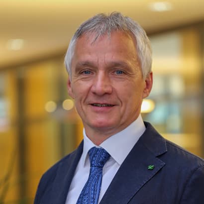 Dr. Torsten Hübner